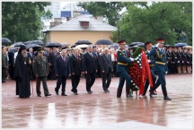 Возложение венков к мемориалу Славы, город Хабаровск (22 июня 2010 года)